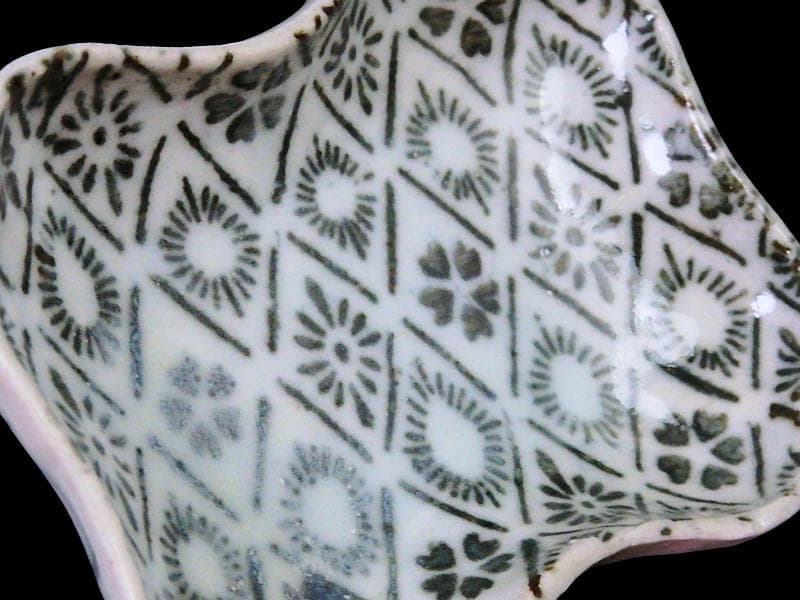 古伊万里　型刷印判　桜に菊花紋　変形皿　D288AS-CWf