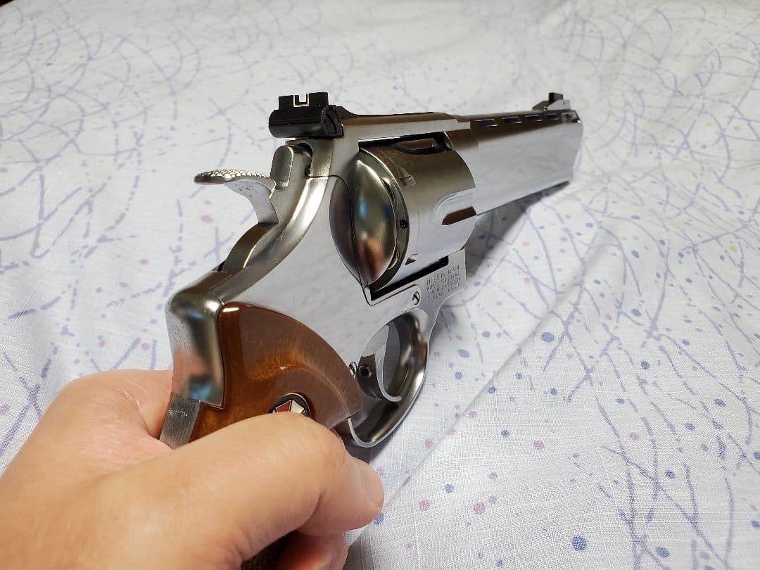 タナカワークス　ガスリボルバー　アンブレラマグナム　6インチ　バイオハザード