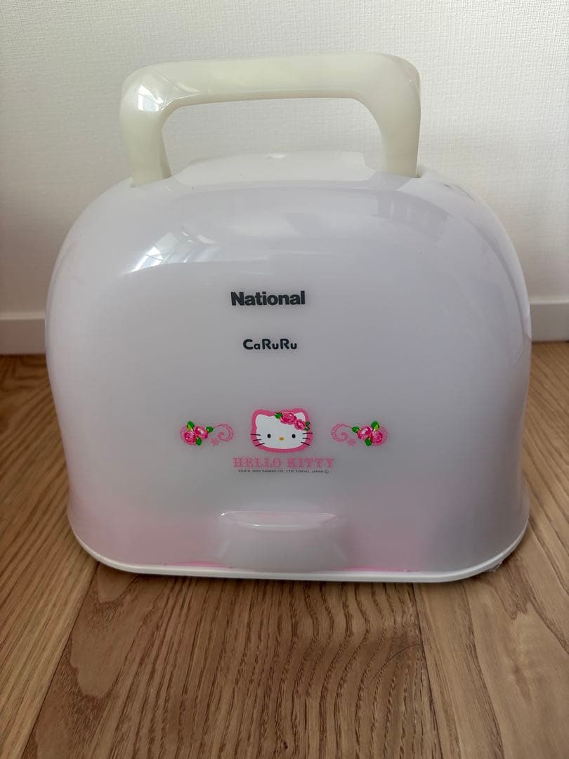 【新品】ハローキティ コードレススチームアイロン