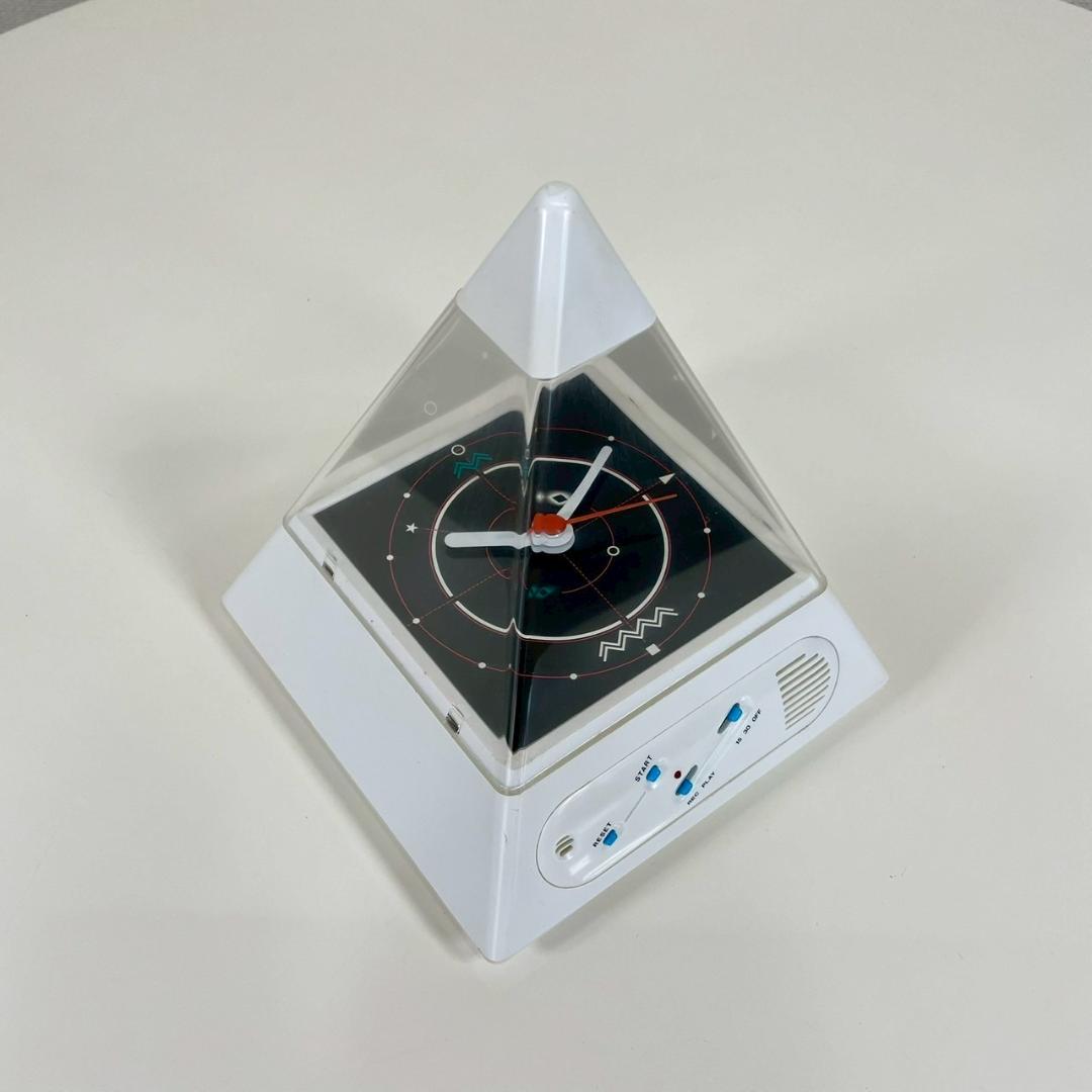 80's ピラミッド型 クロック テーブルクロック 置き時計 ヴィンテージ