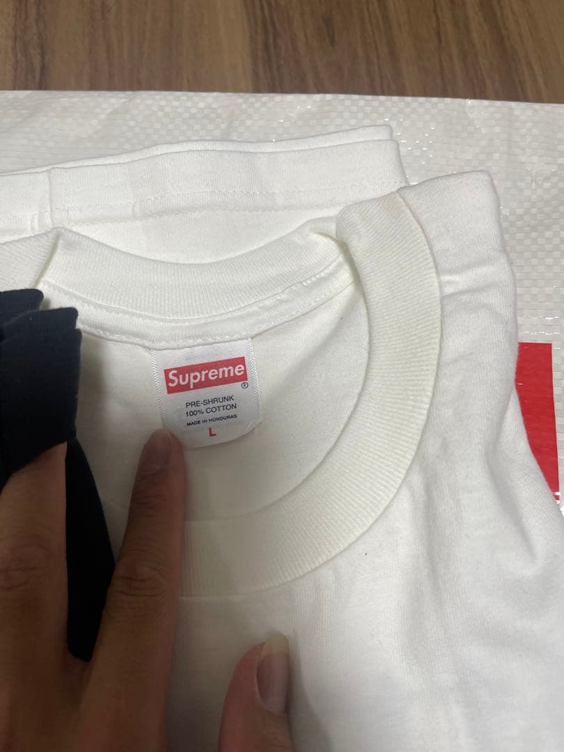 トップス Supreme  White Tee \"White\"