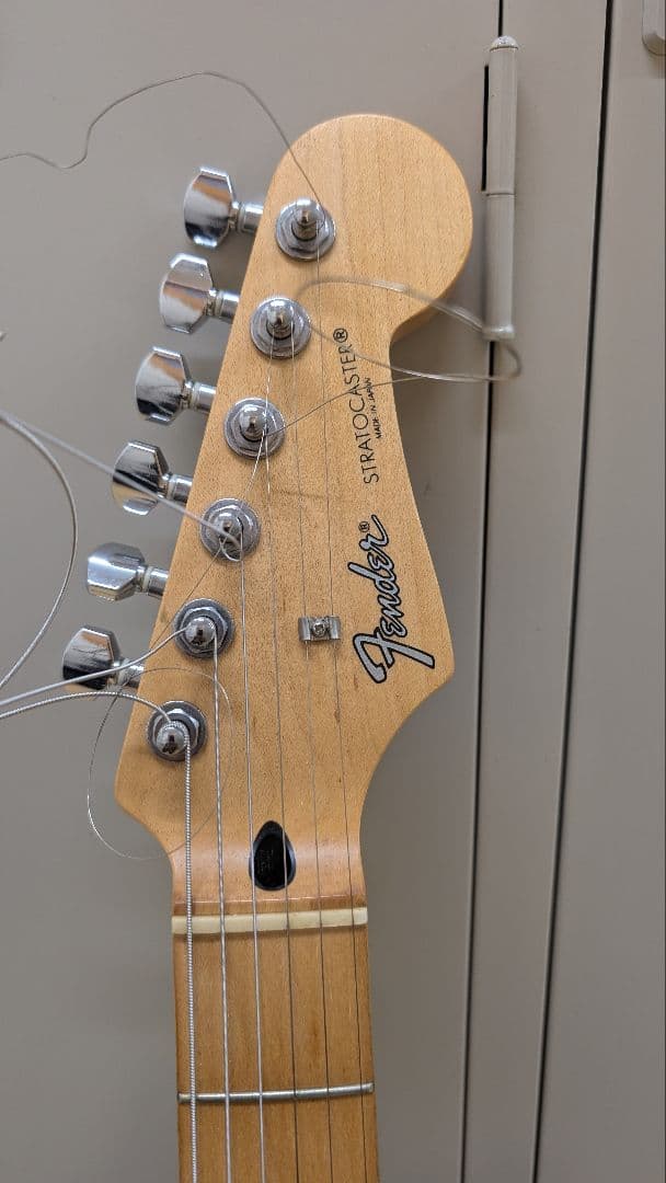 Fender Stratocaster サンバースト japan