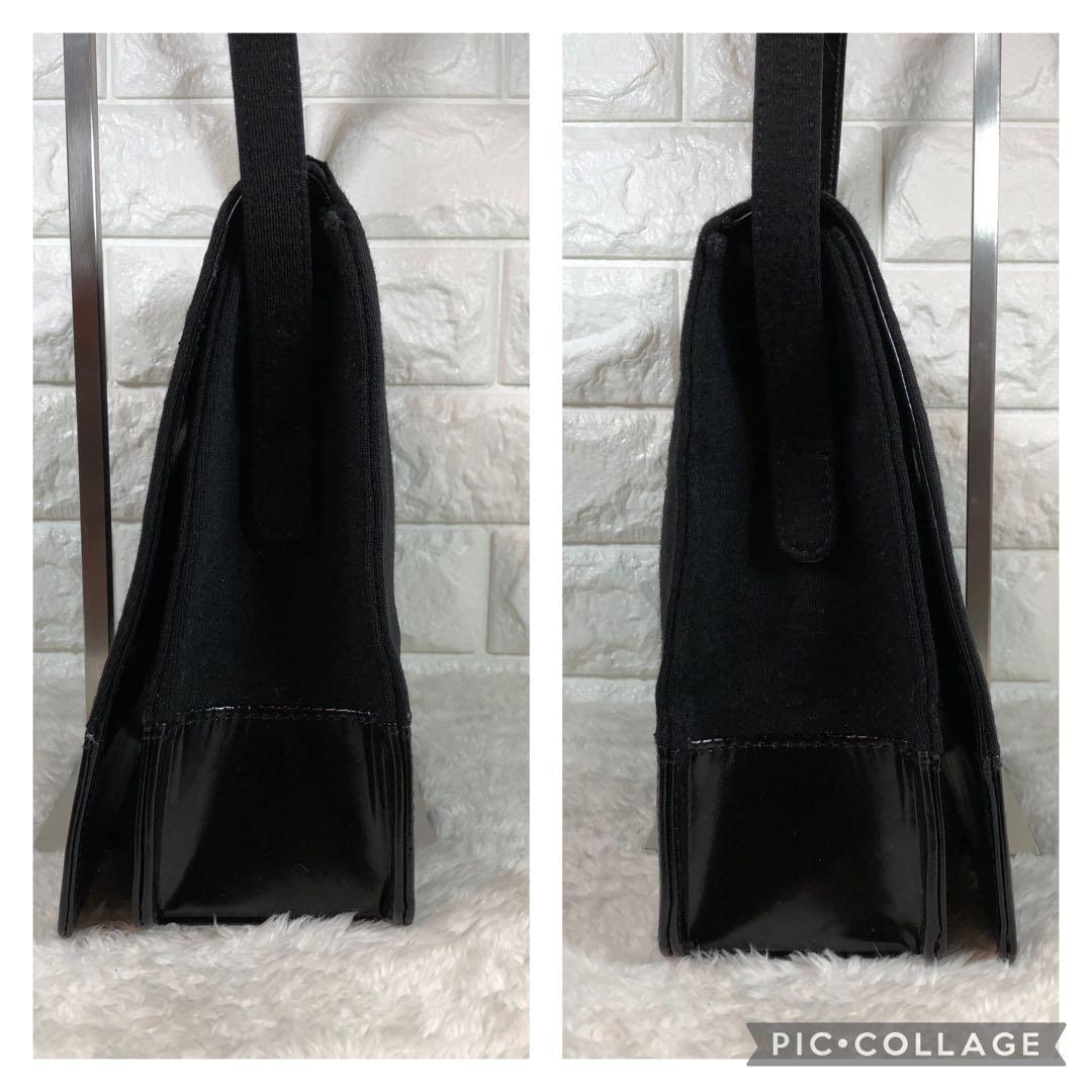 CHANEL シャネル ショルダーバッグ ココマーク エナメル ワンショルダー