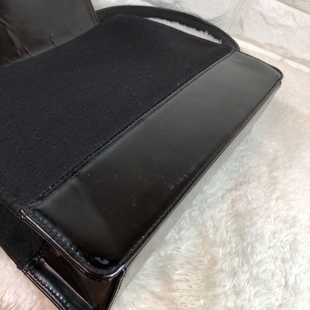 CHANEL シャネル ショルダーバッグ ココマーク エナメル ワンショルダー