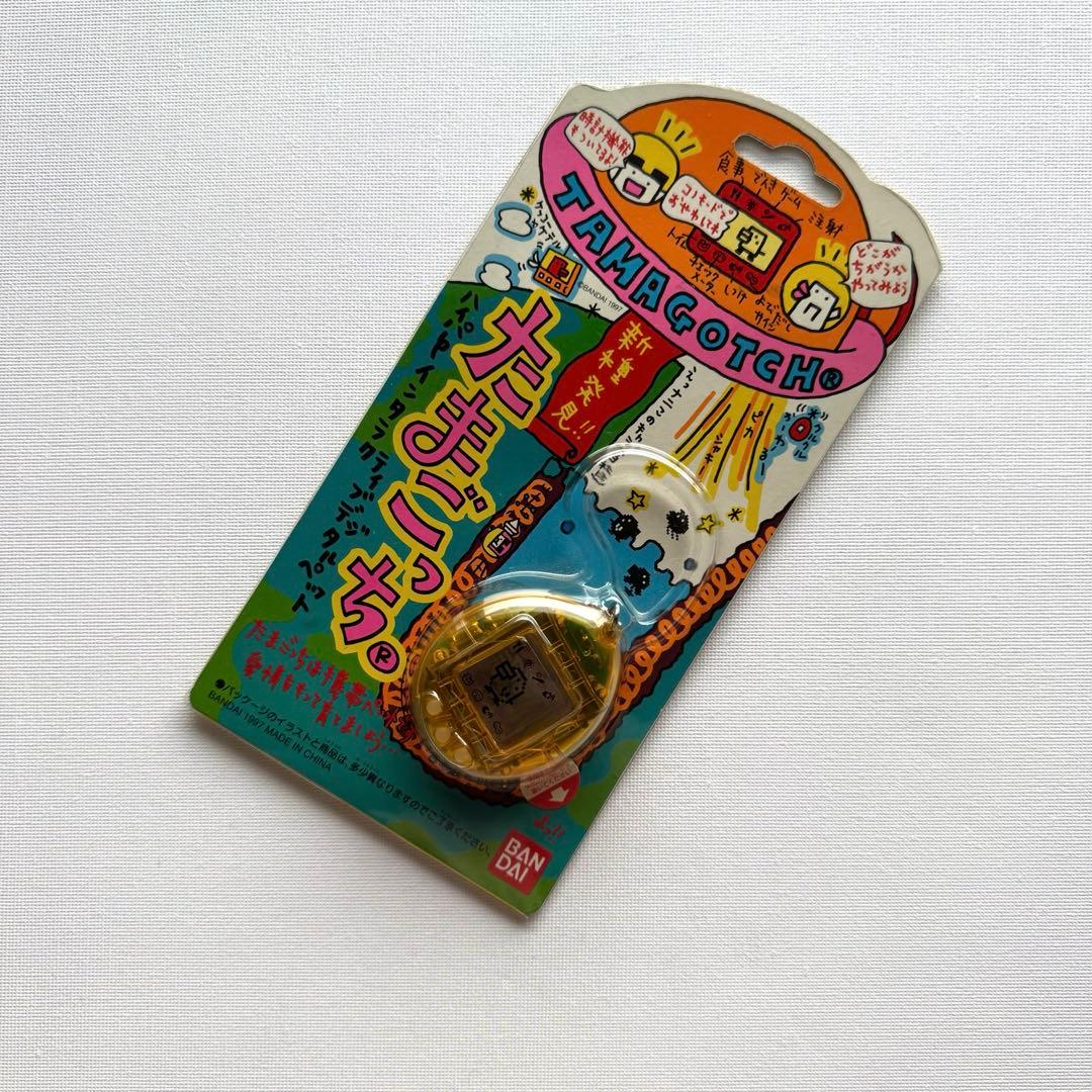 【未開封】たまごっち　新種発見　クリアイエローカラー