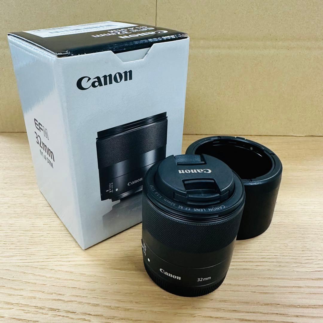 Canon EF-M 32mm F1.4 STM 箱付属品付き WW9998