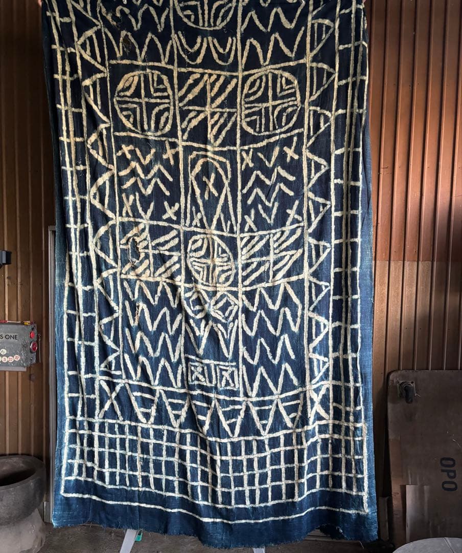 754 アフリカヴィンテージ カメルーン バミレケ族 藍染 ンドップ 古布 希少