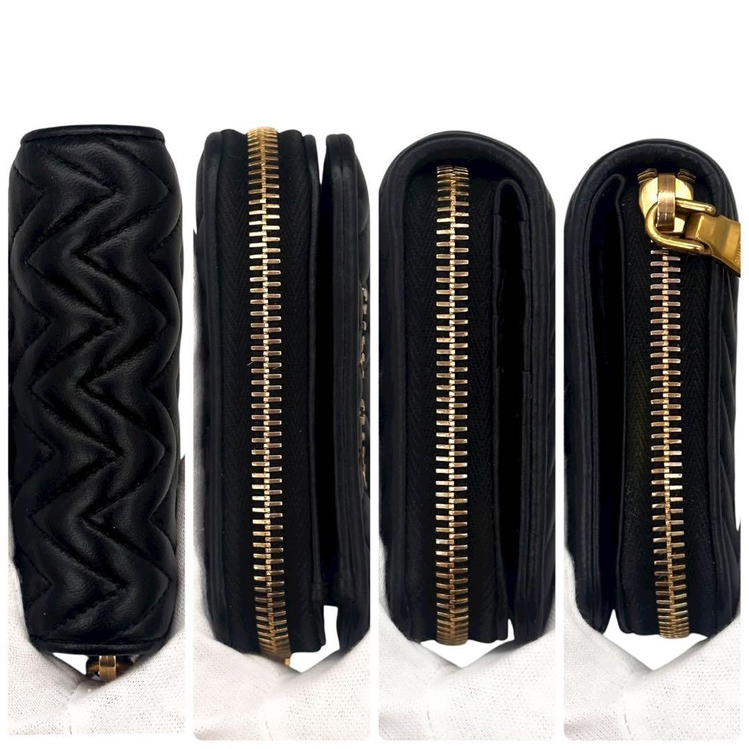 美品 ミュウミュウ マテラッセ 二つ折り財布 小銭入れ  カード ICタグ