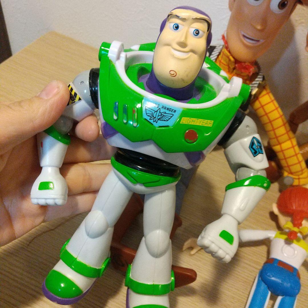 ディズニー　トイストーリー　フィギュア