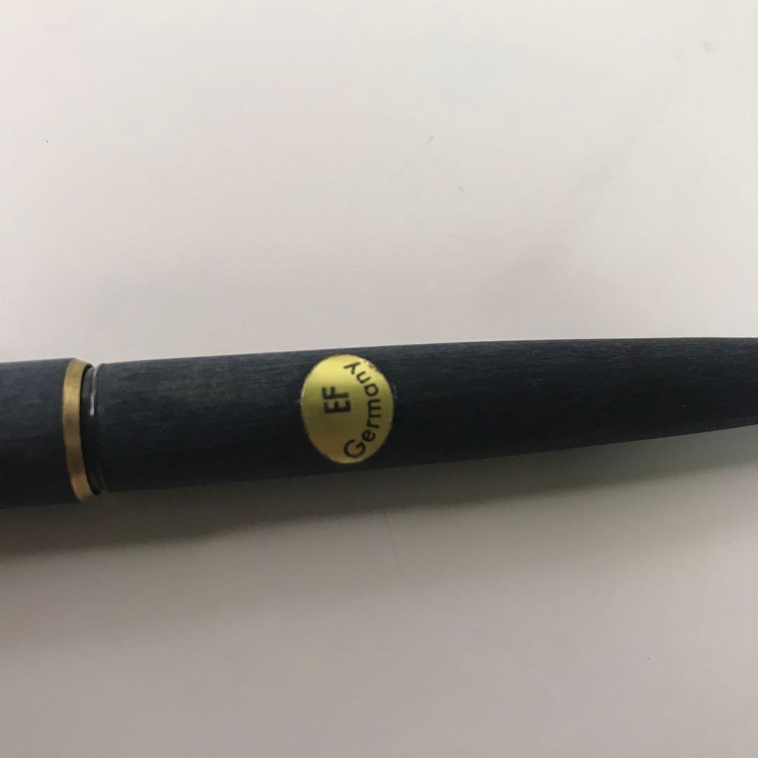 MONT BLANC 万年筆 220 黒 専用ケース付き