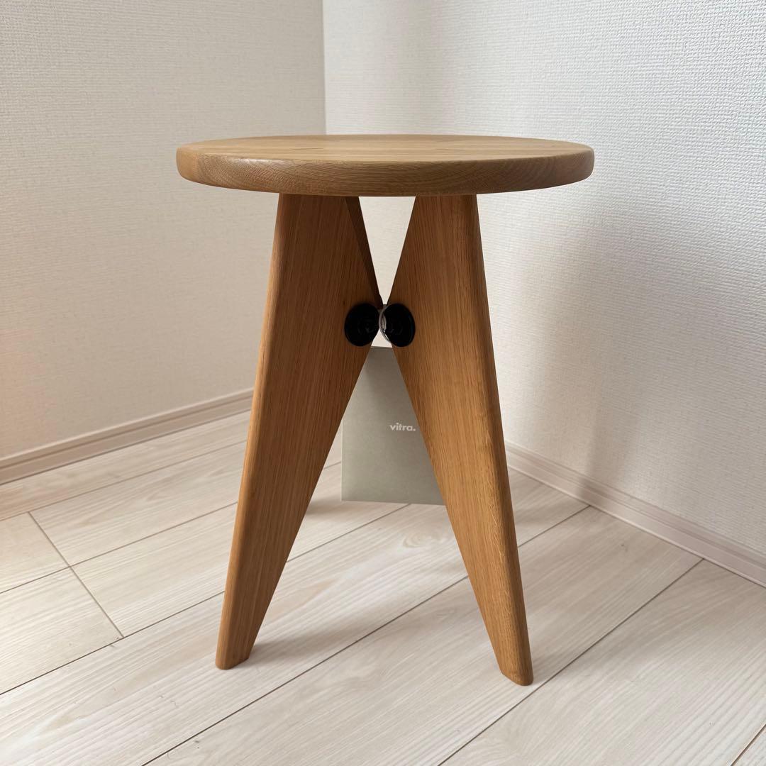 ジャンプルーヴェVitra Tabouret Bois solvay スツール