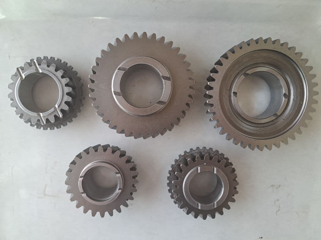 TRDクロスミッション C56•C52用タイプB中古④ 決勝走行356Km使用