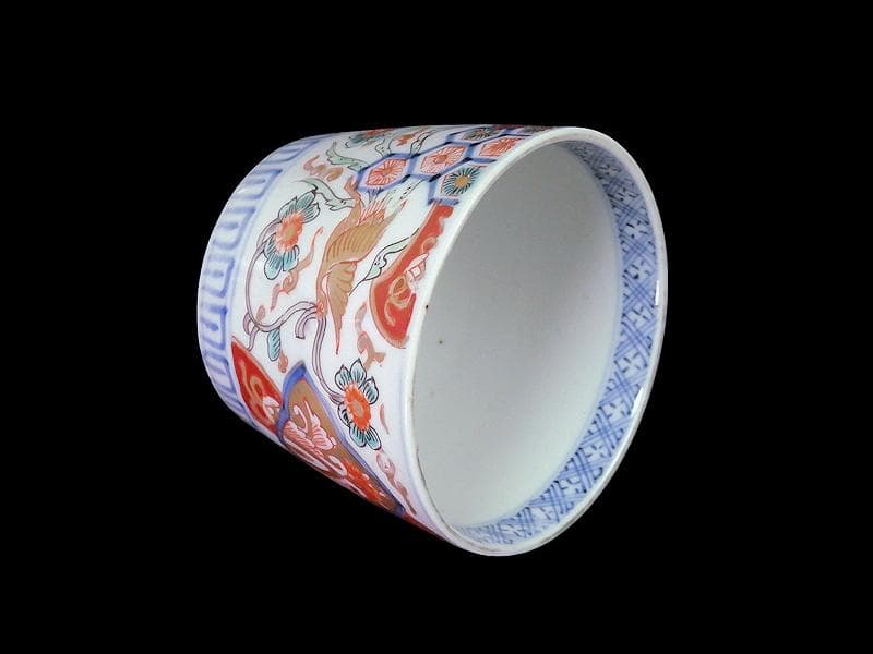 古伊万里　花に七宝紋　菊花四方襷紋に鳳凰の図　蕎麦猪口　E209AS-CXg