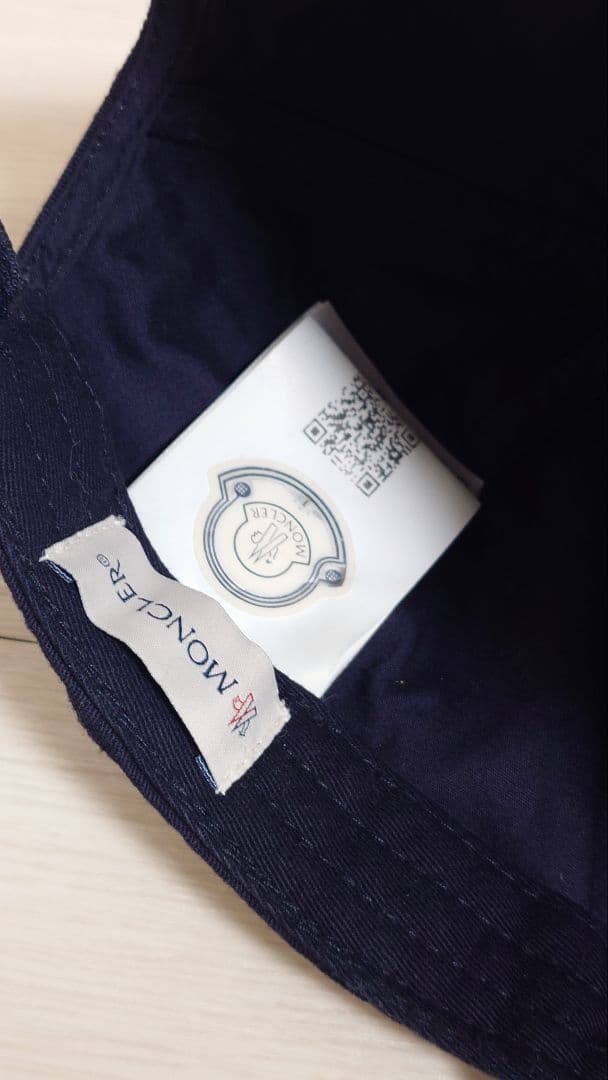 MONCLER ネイビー ベースボールキャップ