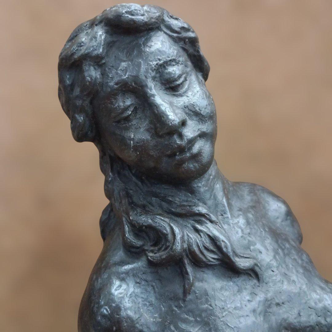 M*i様 ４２4５）樹脂製ブロンズ風の裸婦像　銘あり　高さ約４０ｃｍ