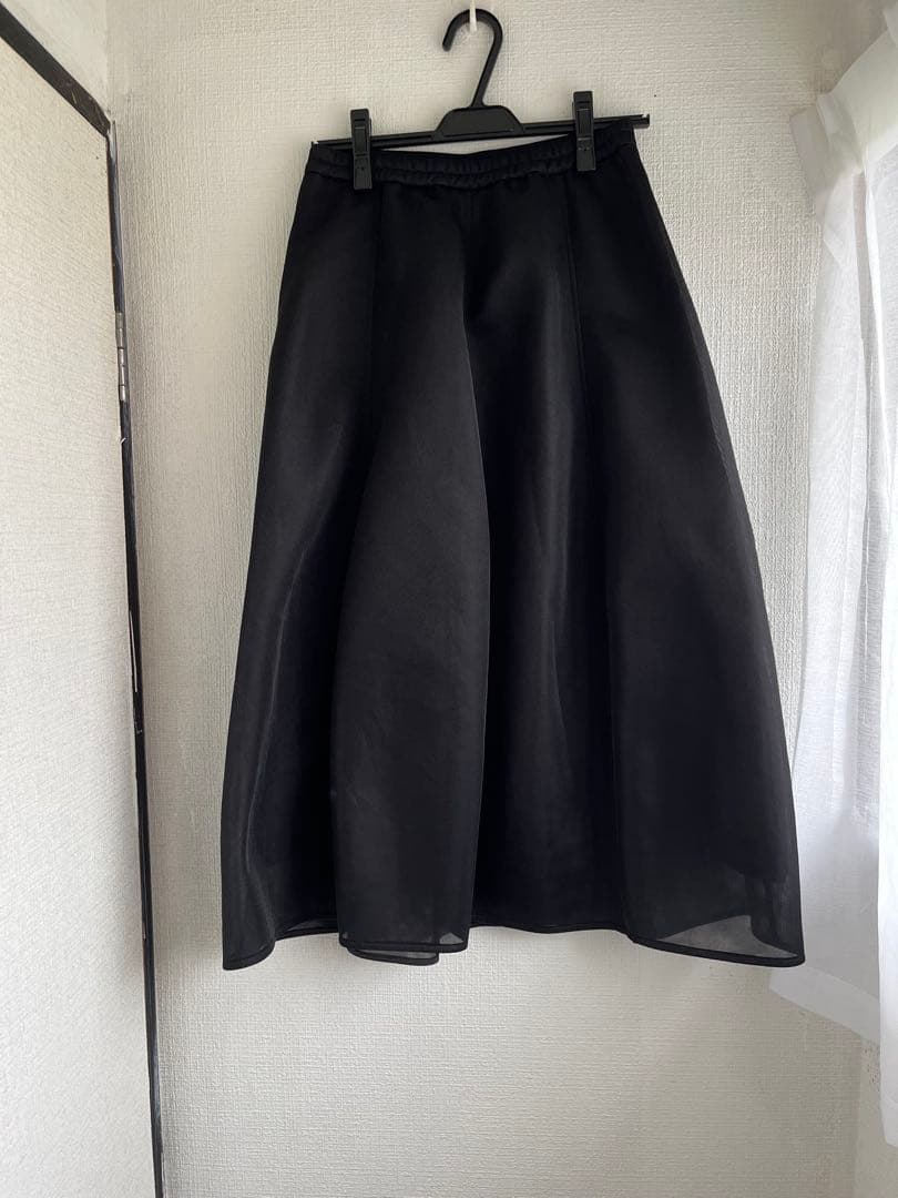 アナナ　スカート