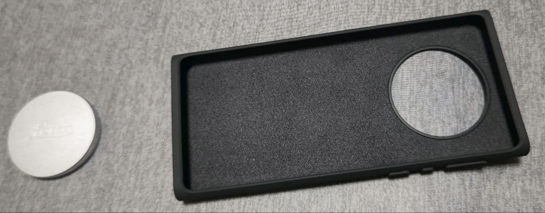 Leica Phone 1 ケース ブラック レンズカバー