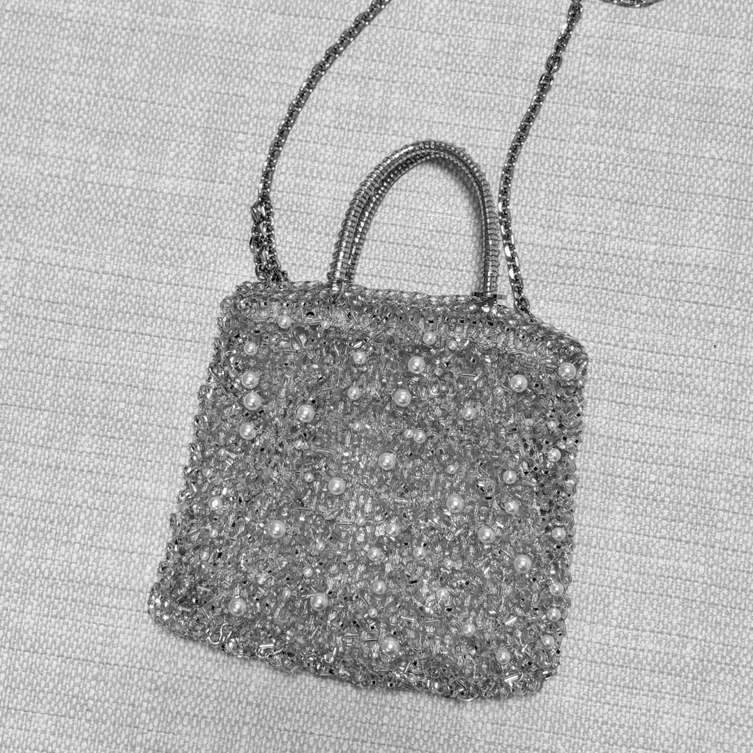 【未使用品/24時間以内発送】ペルラ グリッター/スクエア スモール/シルバー