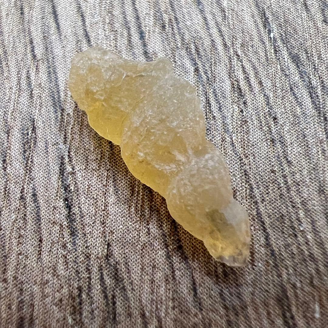 オパライズドシェル オパール 貝 巻貝 鉱物 標本 原石