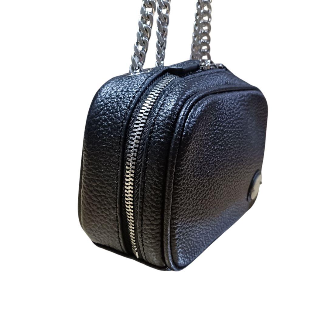 美品 ラコステ オリジンクロコ トップグレインレザースクエアショルダーバッグ