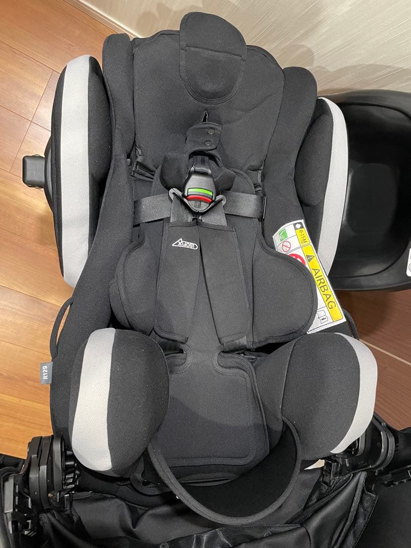 チャイルドシート AKO