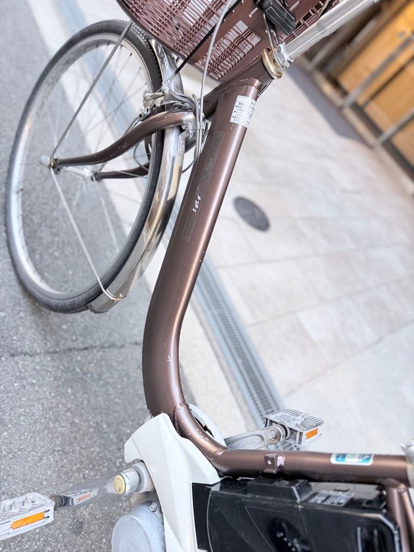 大阪府　パナソニック　電動アシスト自転車 ブラウン 前バスケット付き