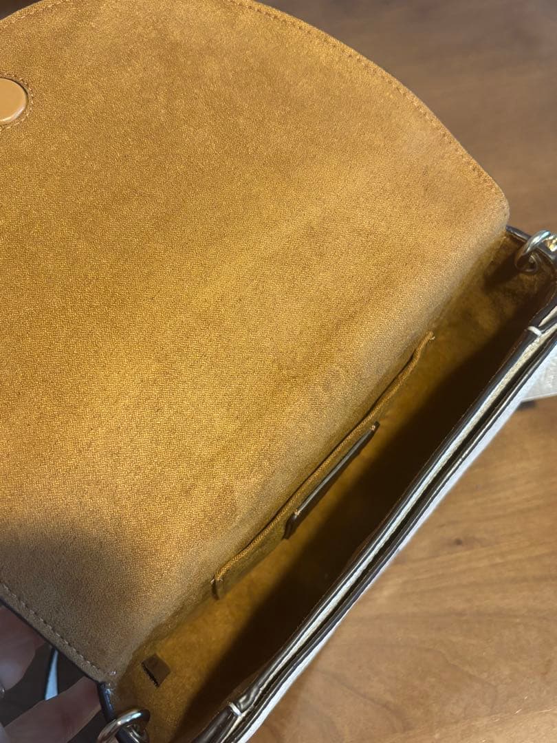 COACH コーチ ショルダーバッグ　ホワイトカラー系