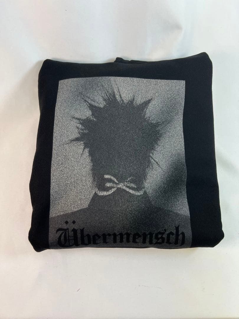 G-DRAGON ジヨン ソウルコン Ubermensch フーディー パーカー