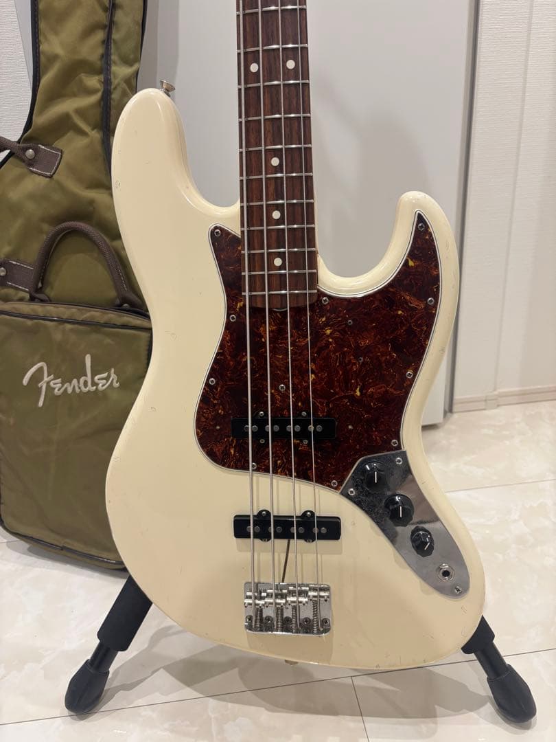 ベース fender Japan jazz bass JV 75