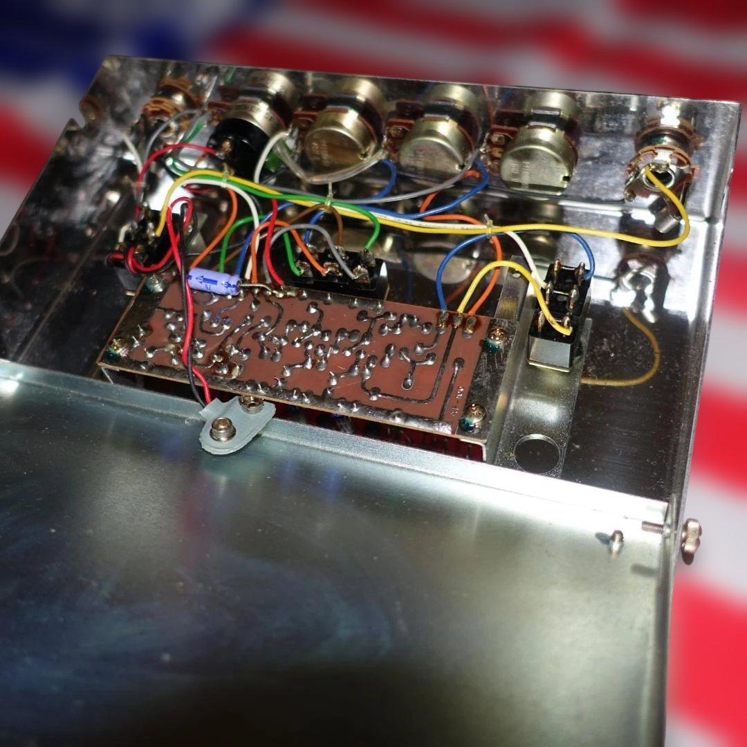 超希少ヴィンテージ「Roland AF-101 Bee Baa」