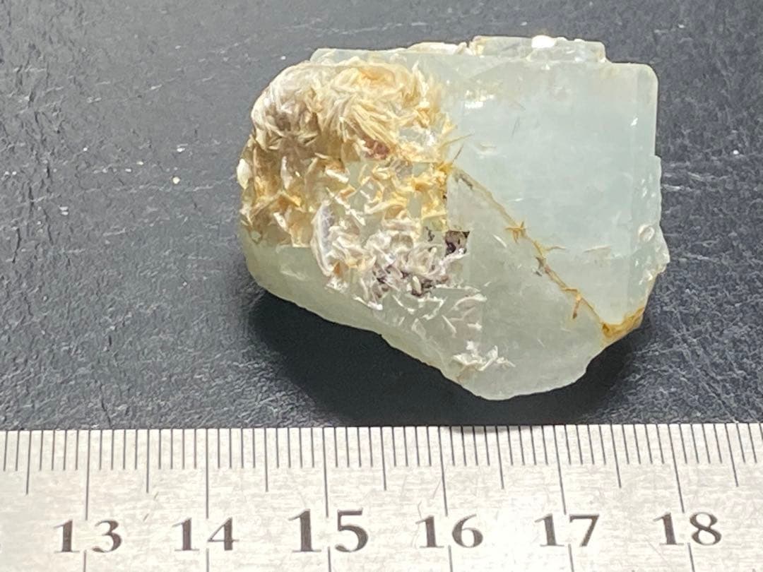 アクアマリン 46g