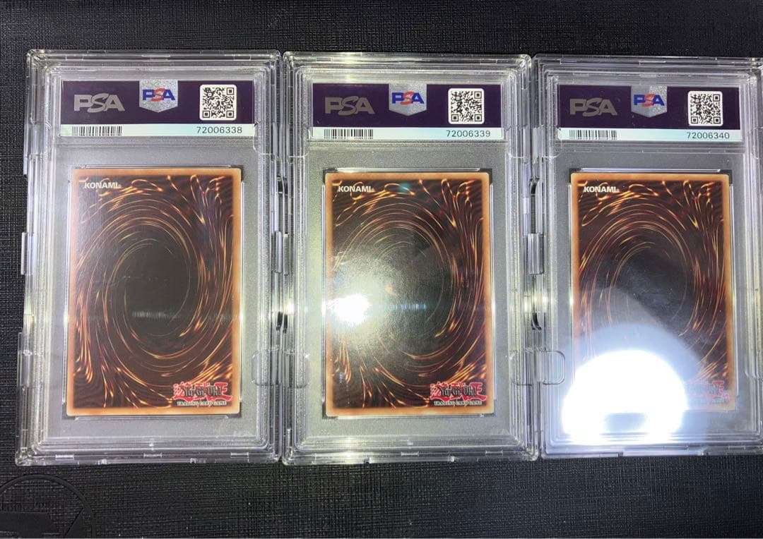 三幻神 ファラオズシークレット オシリス オベリスク ラー PSA10三連番