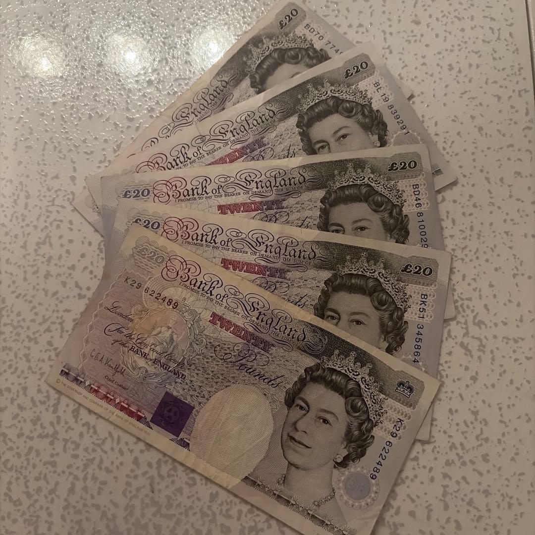 イギリス ポンド 旧紙幣 £20×5枚 £100