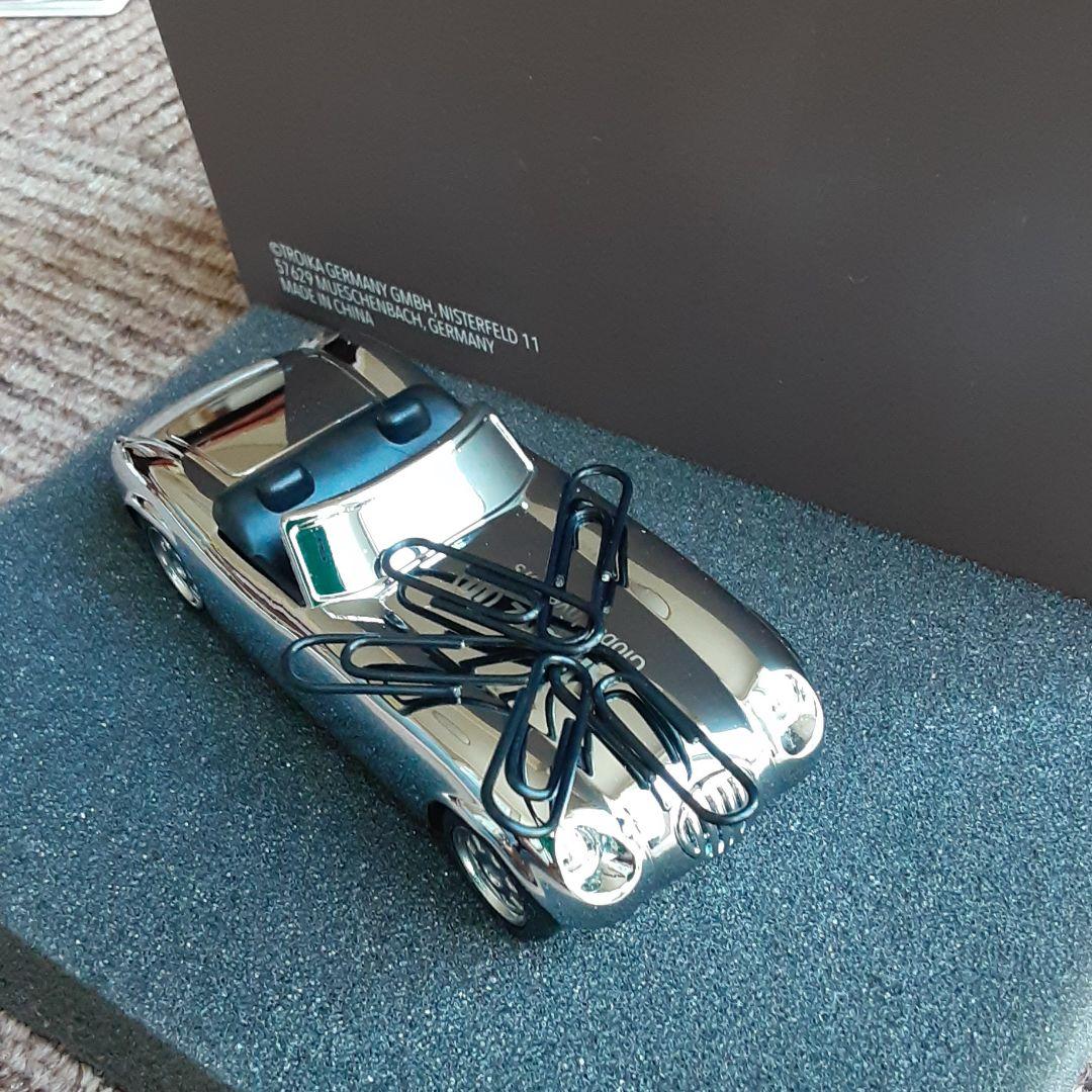 ミニカー　トロイカ　ペーパーウエイト&クリップホルダー　ロードスター