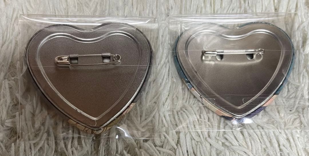 ラッキードッグ1 ステラワースオリジナルハート缶バッジ 2点セット