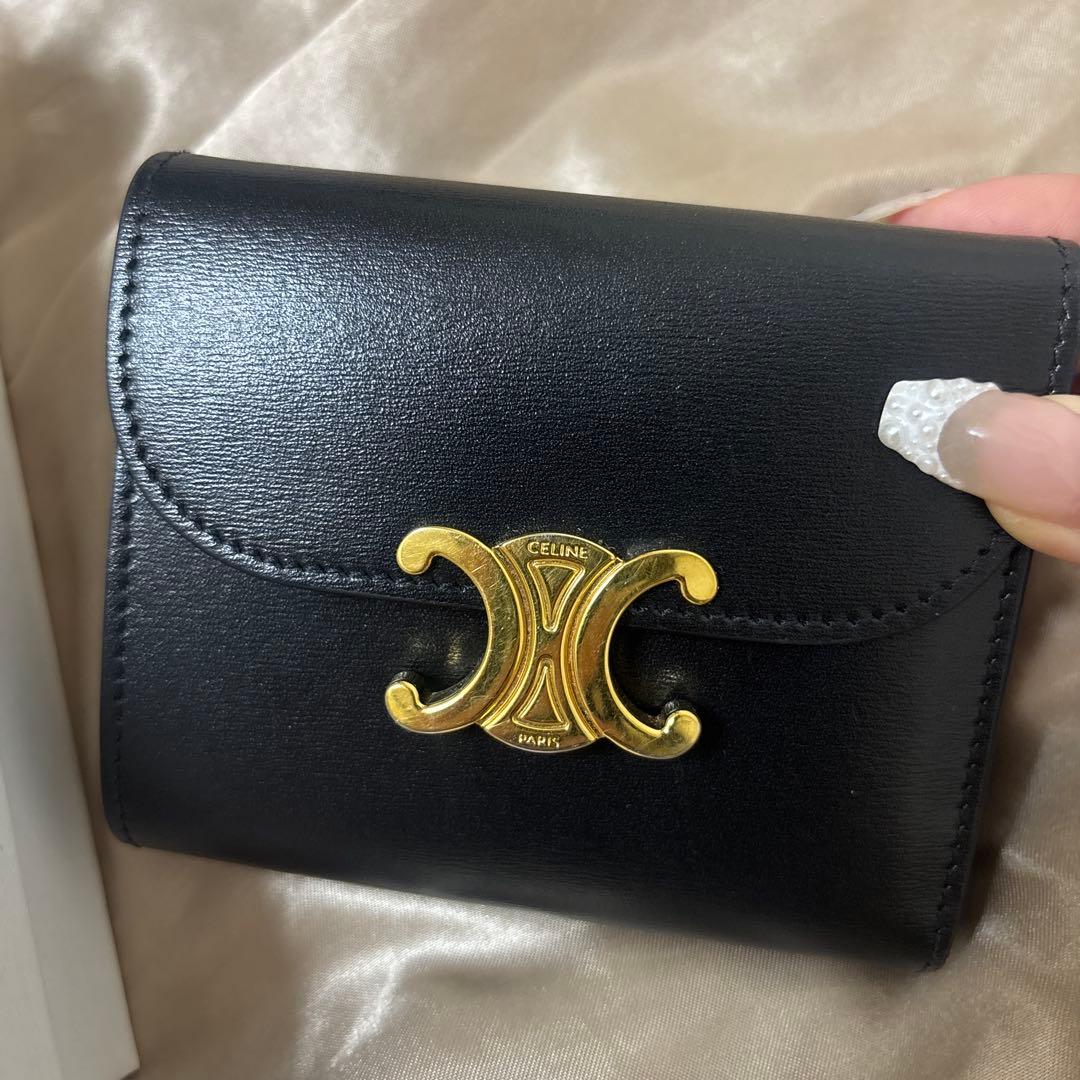 【おと♡】CELINE ブラック 三つ折り財布