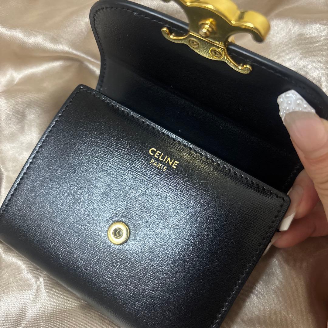 【おと♡】CELINE ブラック 三つ折り財布