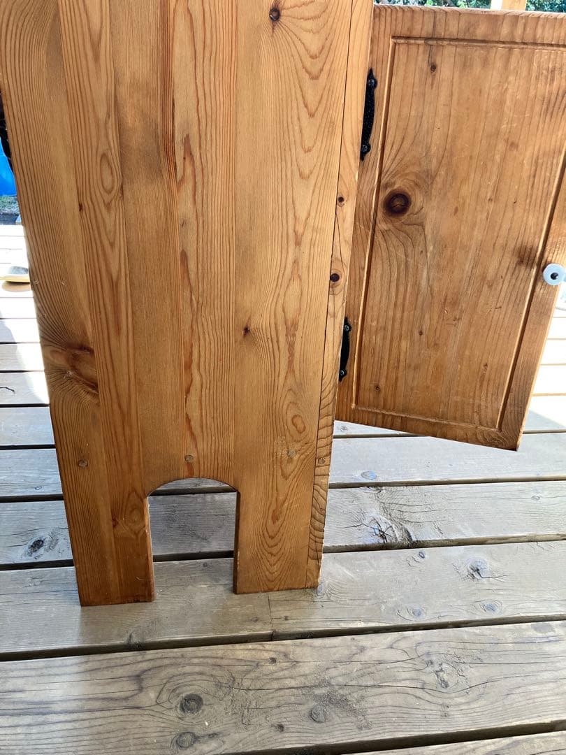 木製カントリー風チェスト・キャビネット