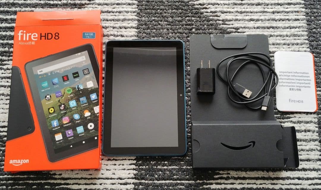 Amazon Fire HD 8（第10世代）ブルー／64GB
