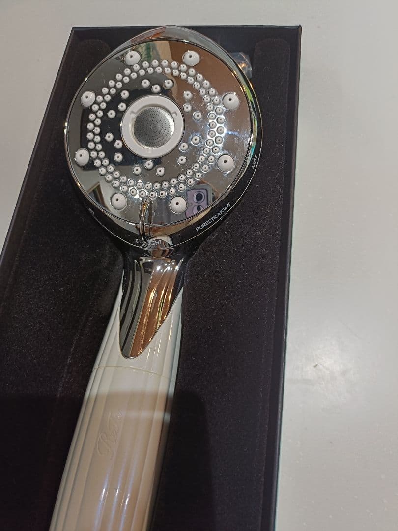 リファシャワーヘッド