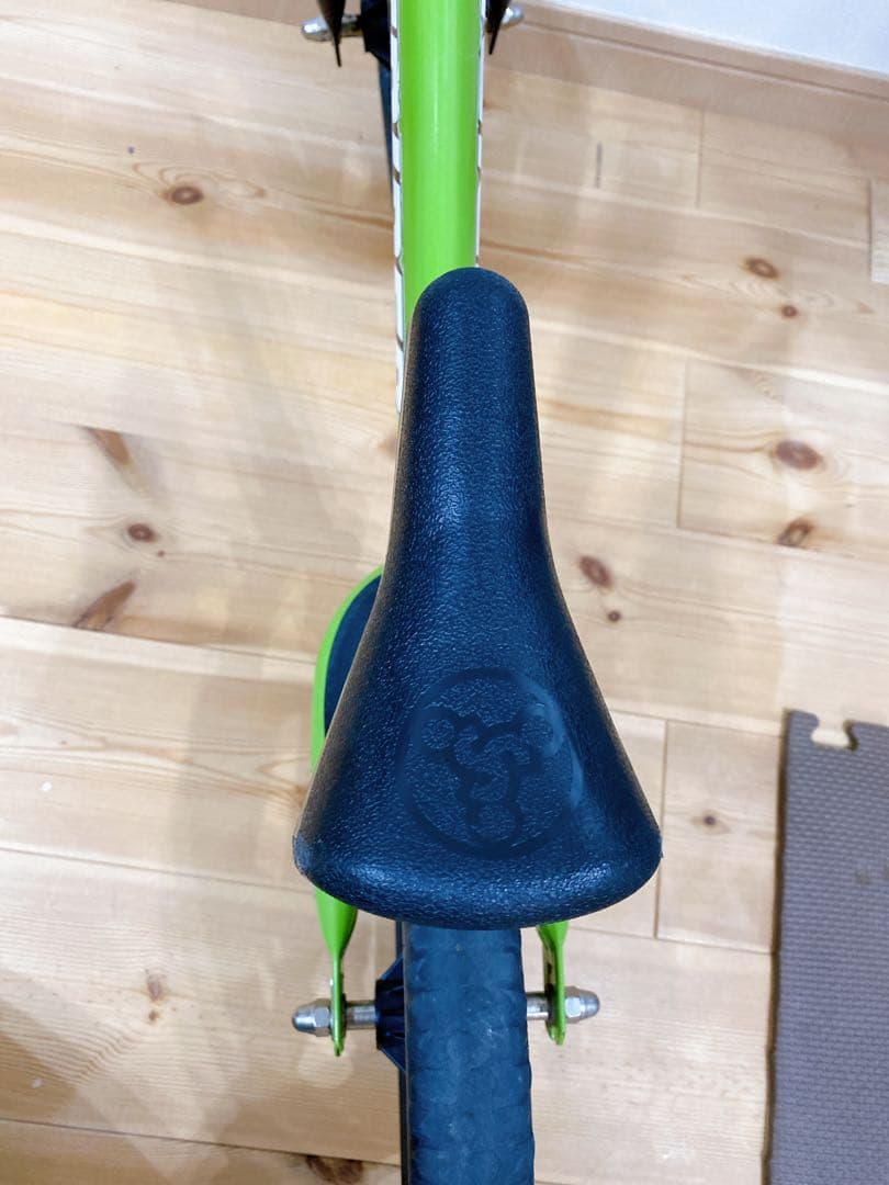 STRIDER バランスバイク グリーン 12インチ