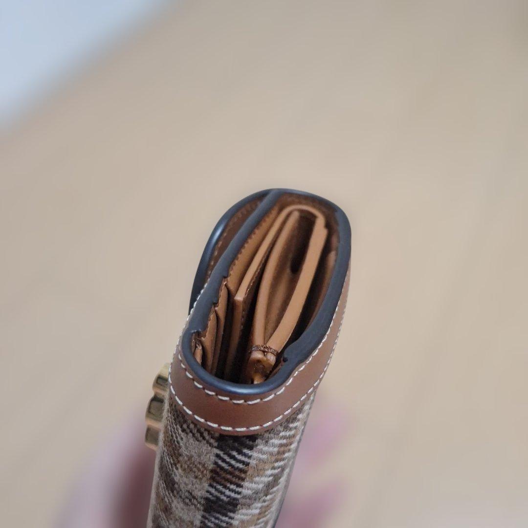 CELINE チェック柄二つ折り財布