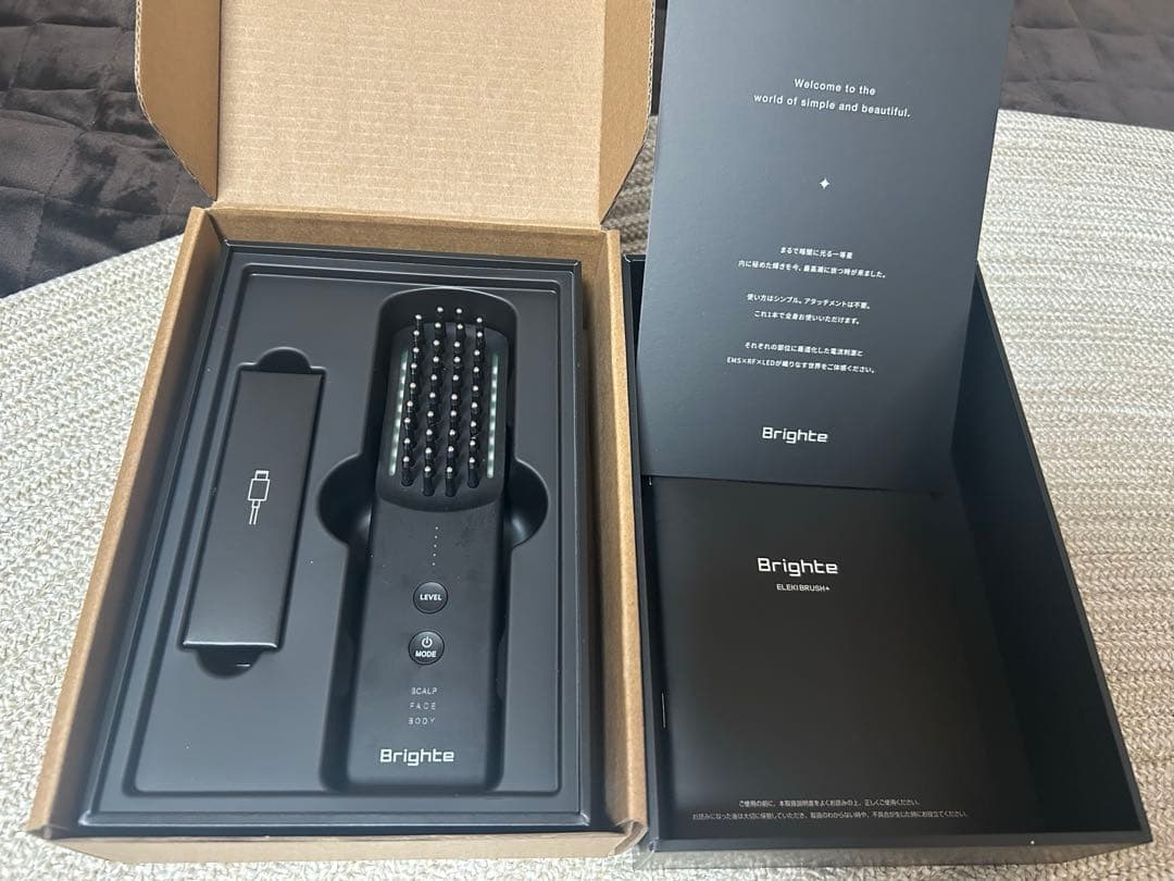 【4000円値下げしました】Brighte ELEKI BRUSH+ 美顔器