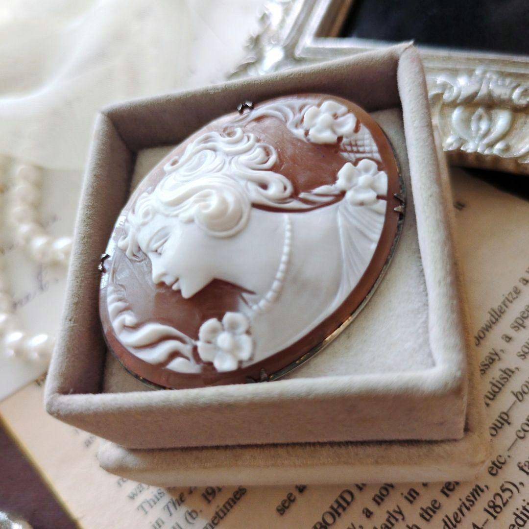 ITALY SILVER900 シェルカメオブローチ 貴婦人 楕円形 ペンダント