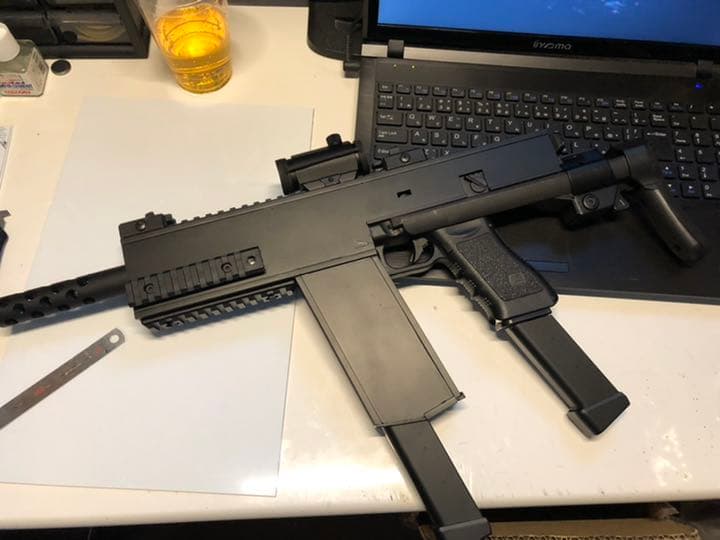 東京マルイ　電動ハンドガン　グロック