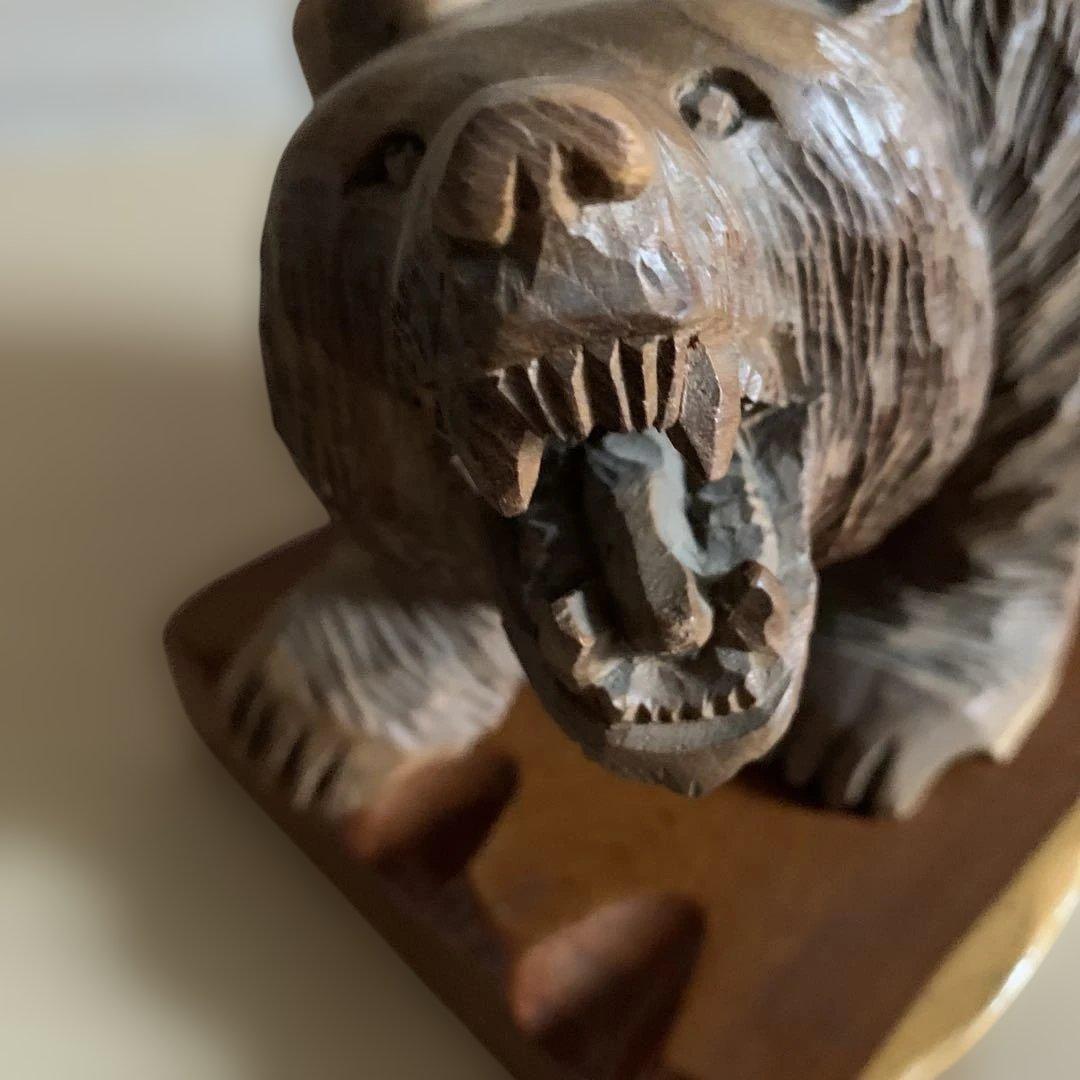 古民家インテリアにオススメ！　昭和時代の木彫りの熊