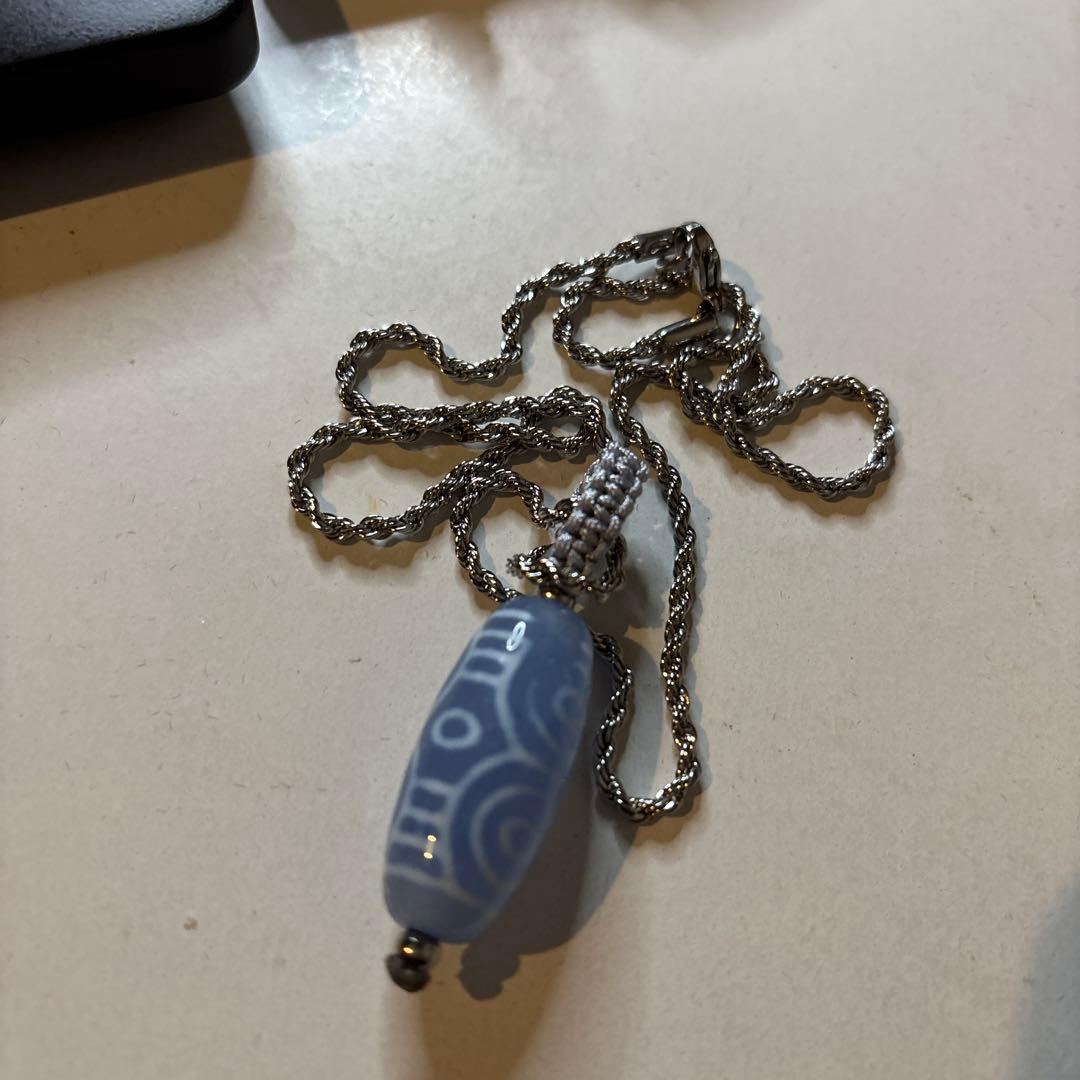 綺麗な龍眼老玉髄天珠！ズーンとくる！