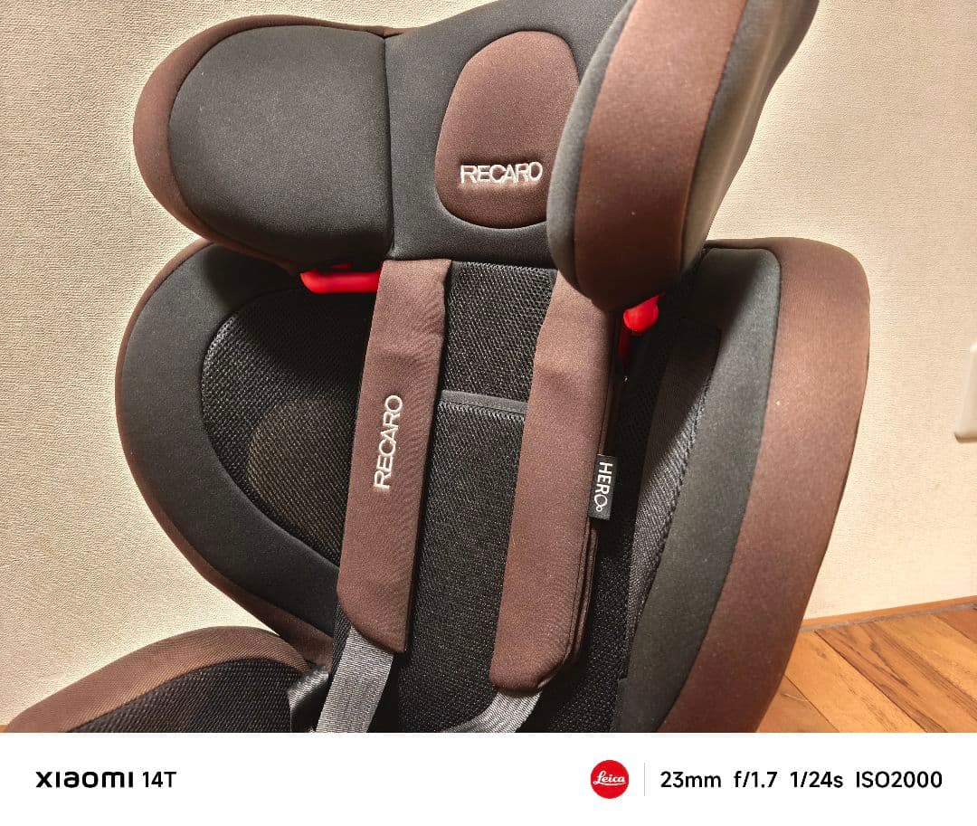 【美品】RECARO チャイルドシート ブラウン　上位機種　HERO搭載機種
