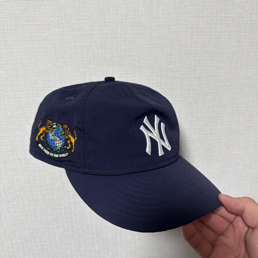 KITH NYロゴ ベースボールキャップ ネイビー