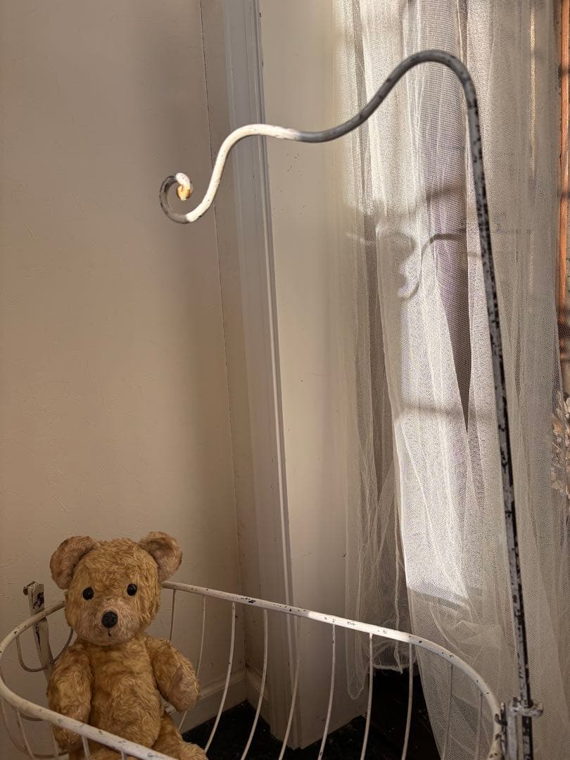 フランスアンティークドールベッド